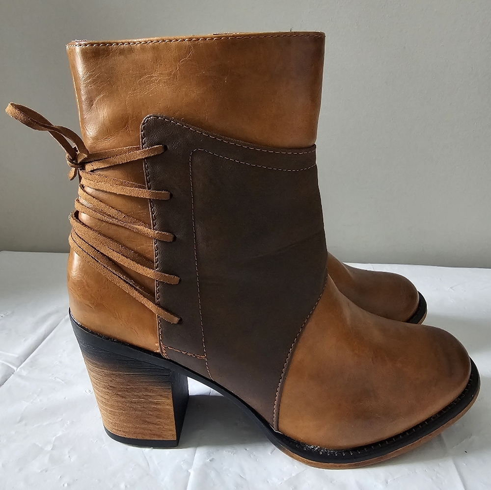 PIERRE DUMAS Beautiful Two Tone Brown Side Zip Boots - Picture 1 of 10